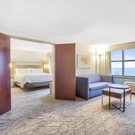 Holiday Inn Express - Gulfport Beach By Ihg Exterior foto