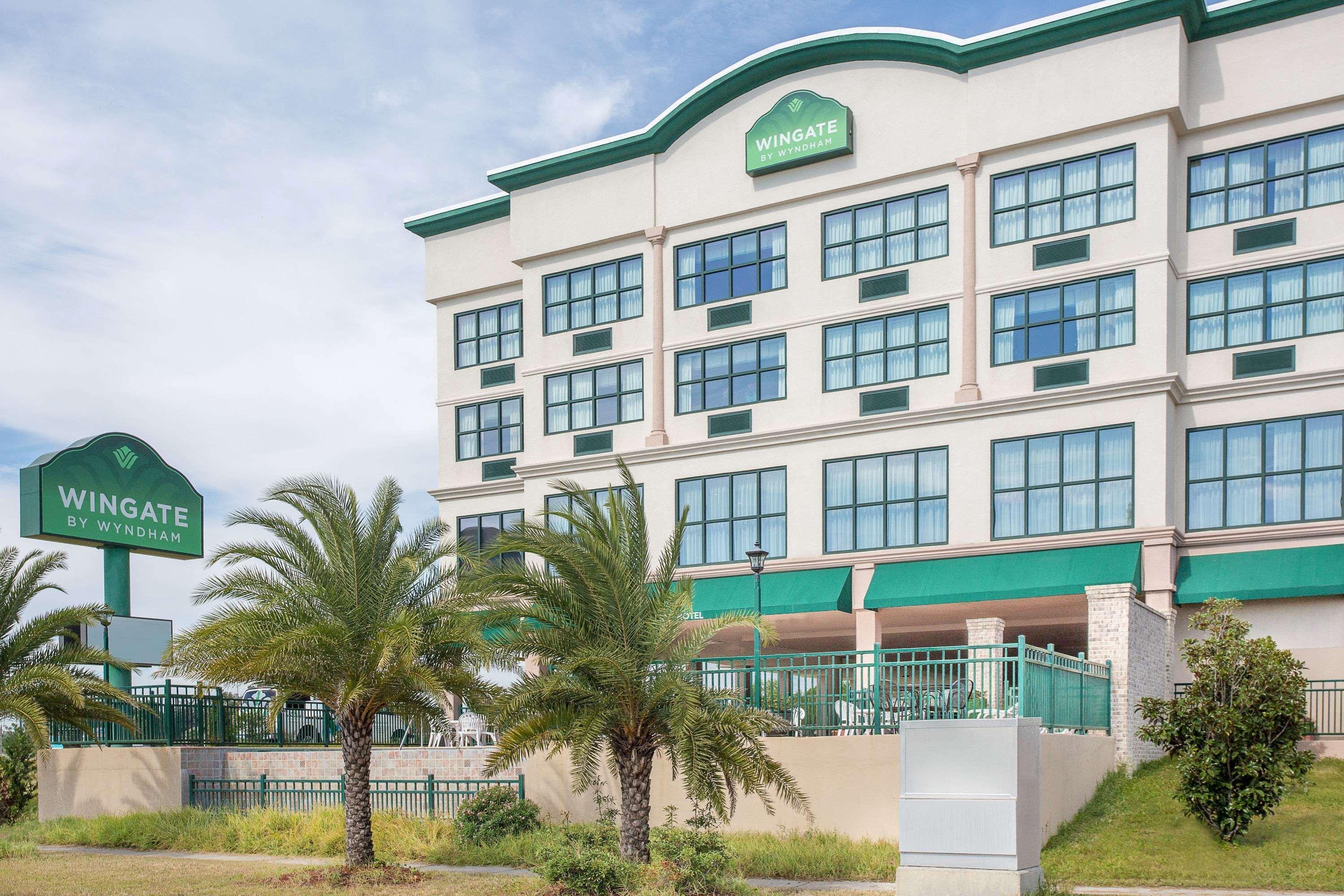 Holiday Inn Express - Gulfport Beach By Ihg Exterior foto