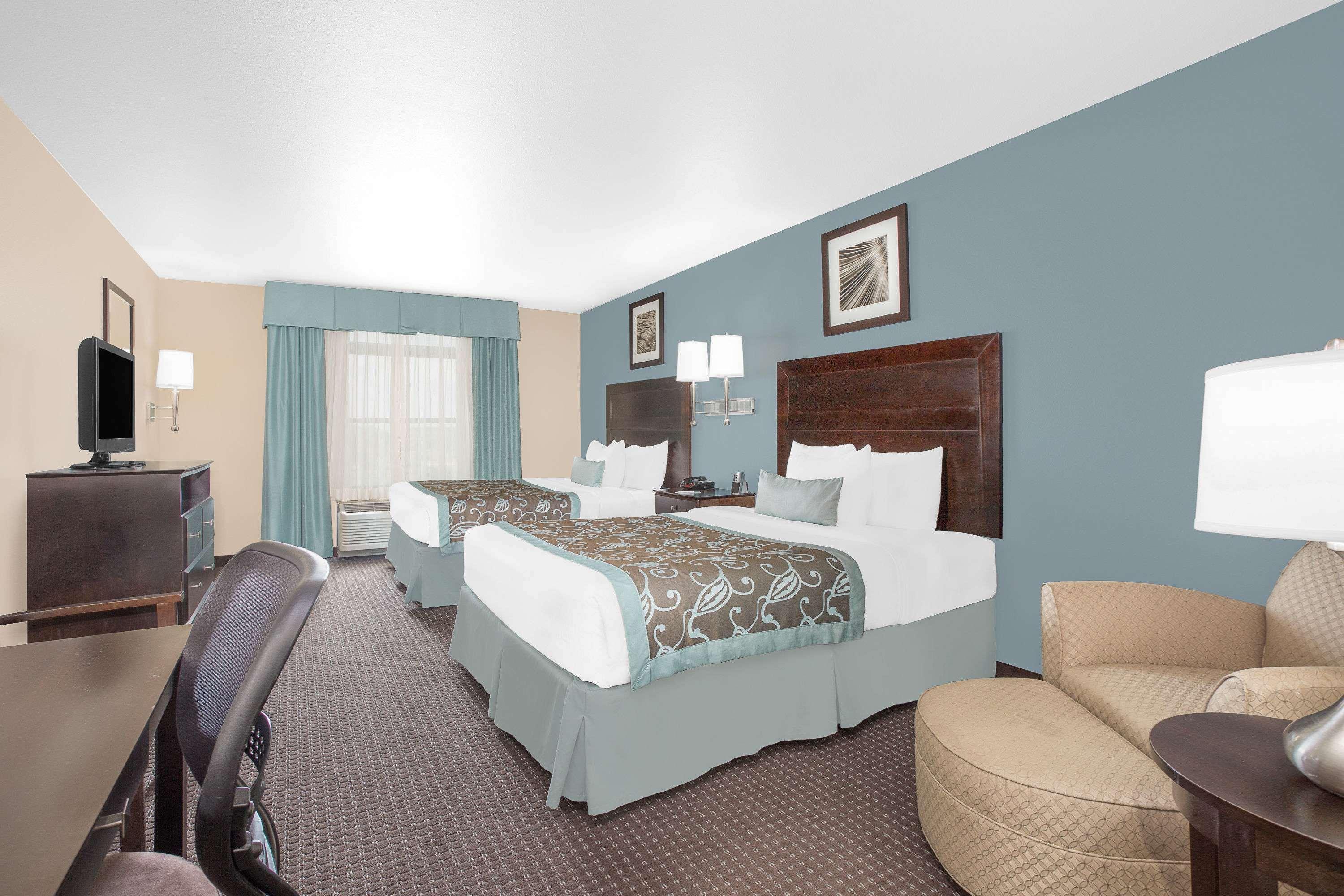 Holiday Inn Express - Gulfport Beach By Ihg Exterior foto